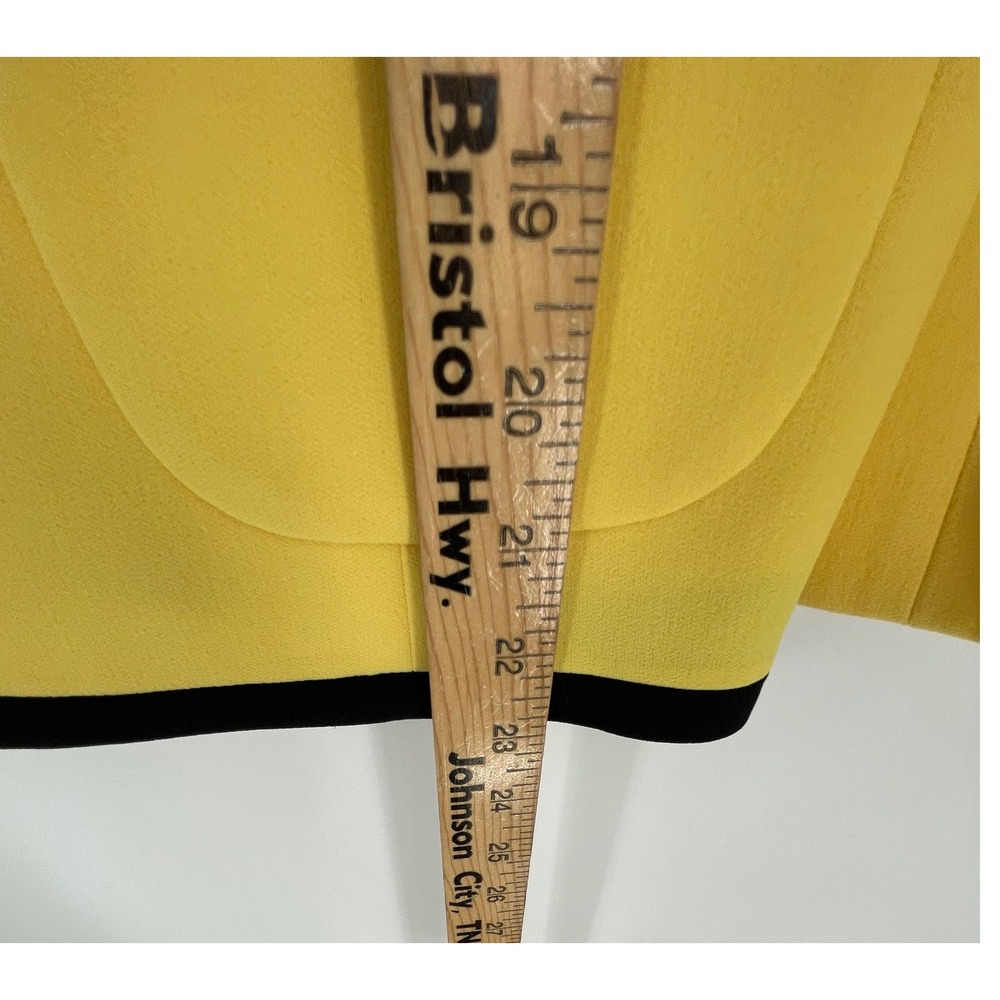 Kasper Women Size 12 Two Piece Dress Suit Yellow Black Diamond Cutout Career - Picture 10 of 16